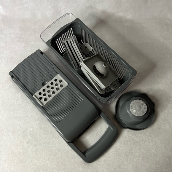 Healthy Eating Multifunctional 14 in 1 Food Chopper - Picture 2 of 8